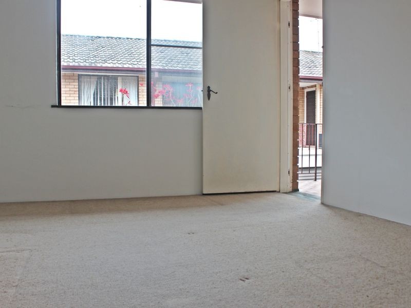 12/108 Wattle Avenue, Carramar NSW 2163