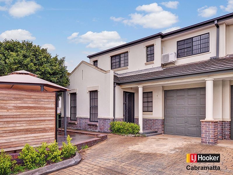 1/44 Ferngrove Road, Canley Heights NSW 2166