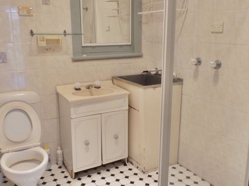 27 Allison Road, Guildford NSW 2161