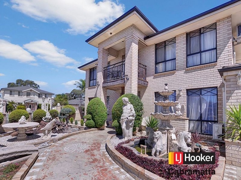 2 Clipper Close, Chipping Norton NSW 2170