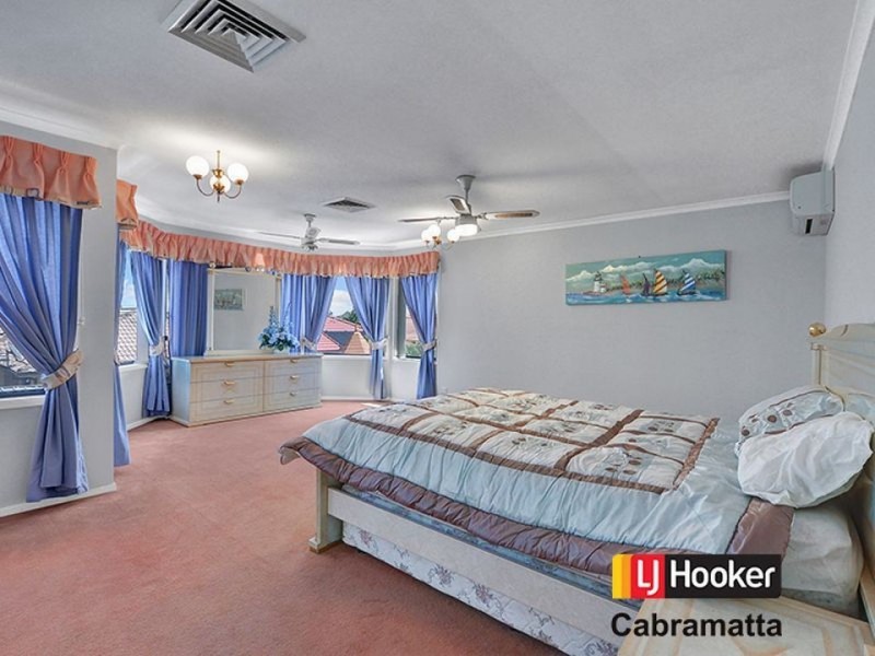 2 Clipper Close, Chipping Norton NSW 2170