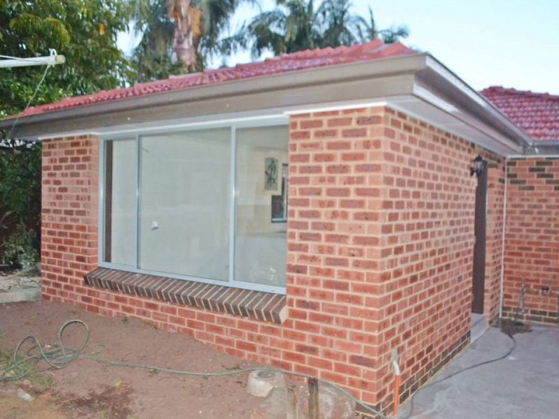 53 Chaperon Crescent, Minto NSW 2566