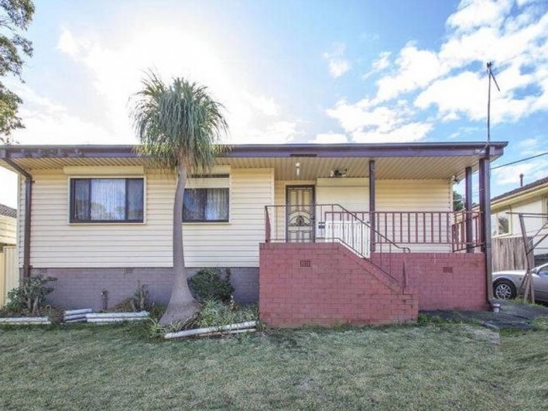 7 Lomani Street, Busby NSW 2168