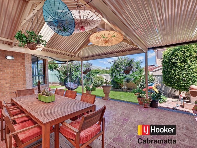 59 Carmichael Drive, West Hoxton NSW 2171