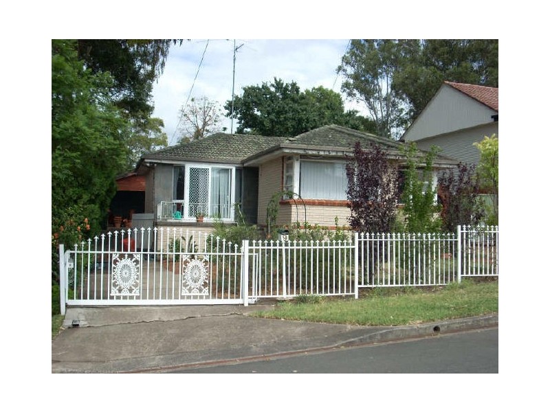 Gowrie Place, Cabramatta NSW 2166