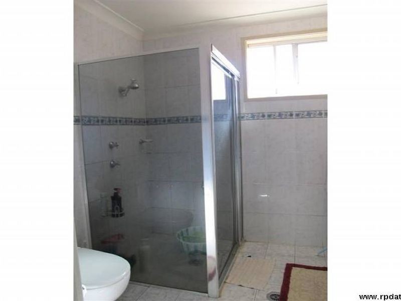 18 Mohawk Crescent, Greenfield Park NSW 2176