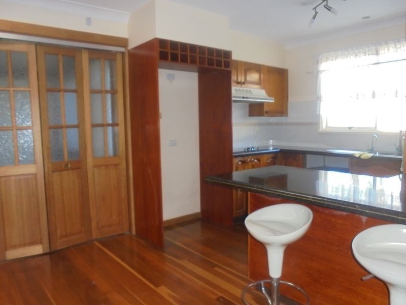 1 The Knoll, Lansvale NSW 2166