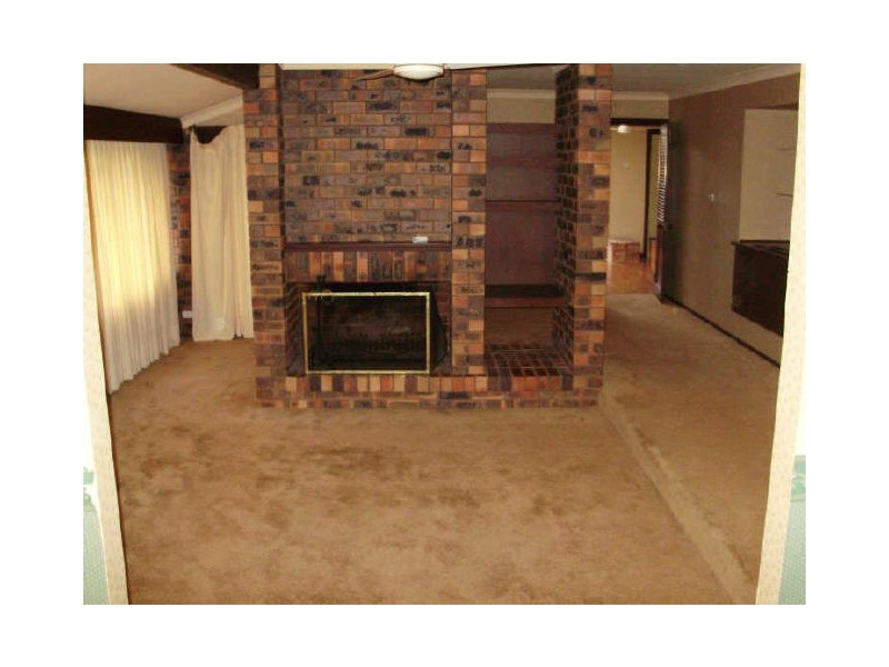 Mont Pelier Drive, The Oaks NSW 2570