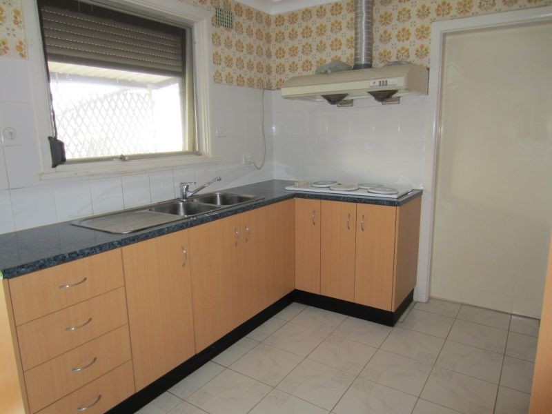 31 Jasmine Crescent, Cabramatta NSW 2166