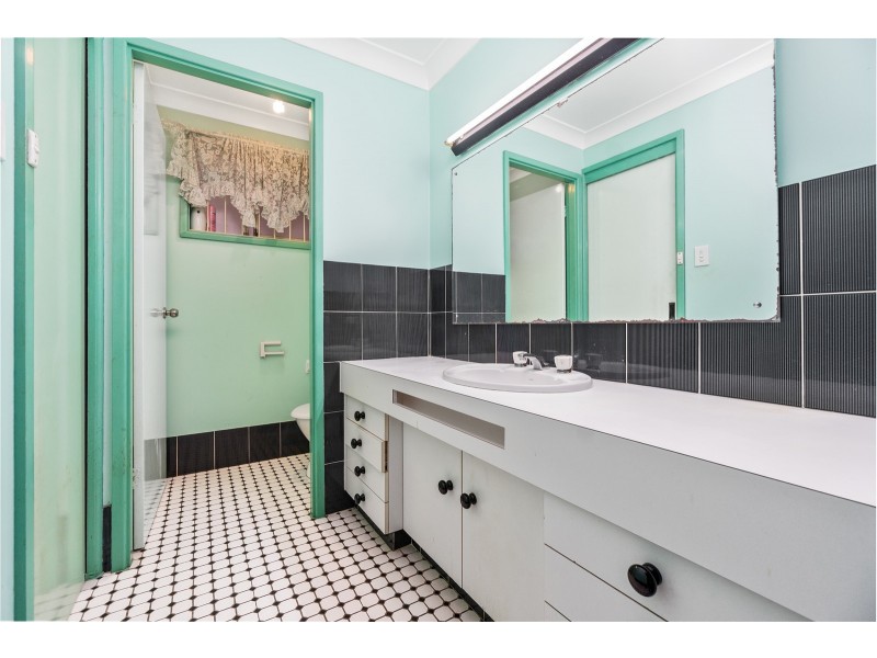 42 Delgarno Road, Bonnyrigg Heights NSW 2177