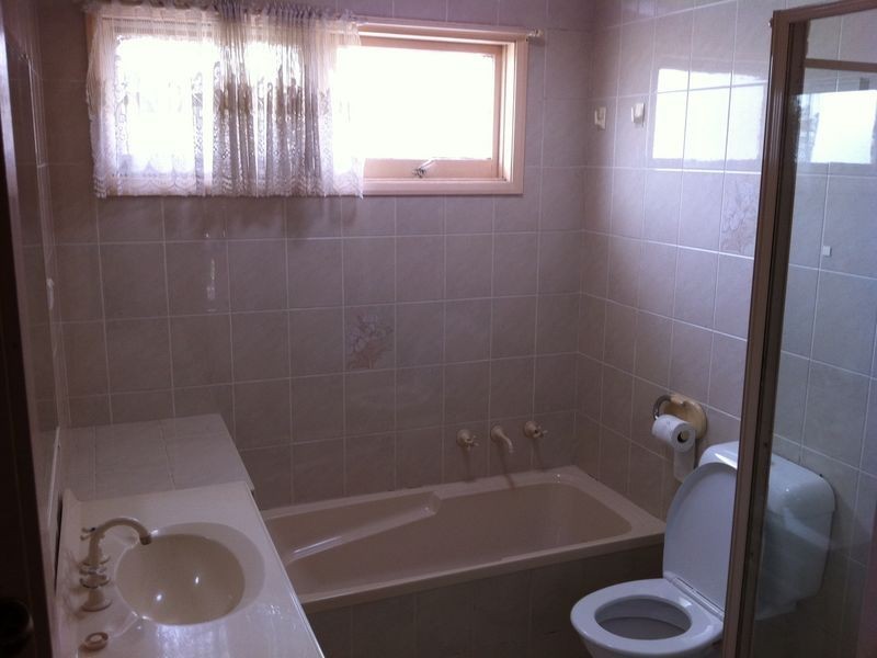 Fairfield West NSW 2165