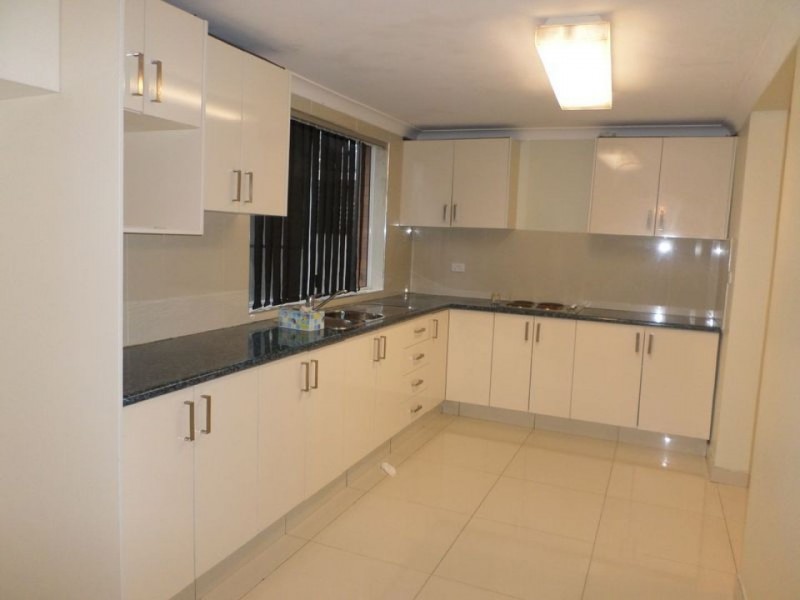 74 Sadleir Avenue, Sadleir NSW 2168