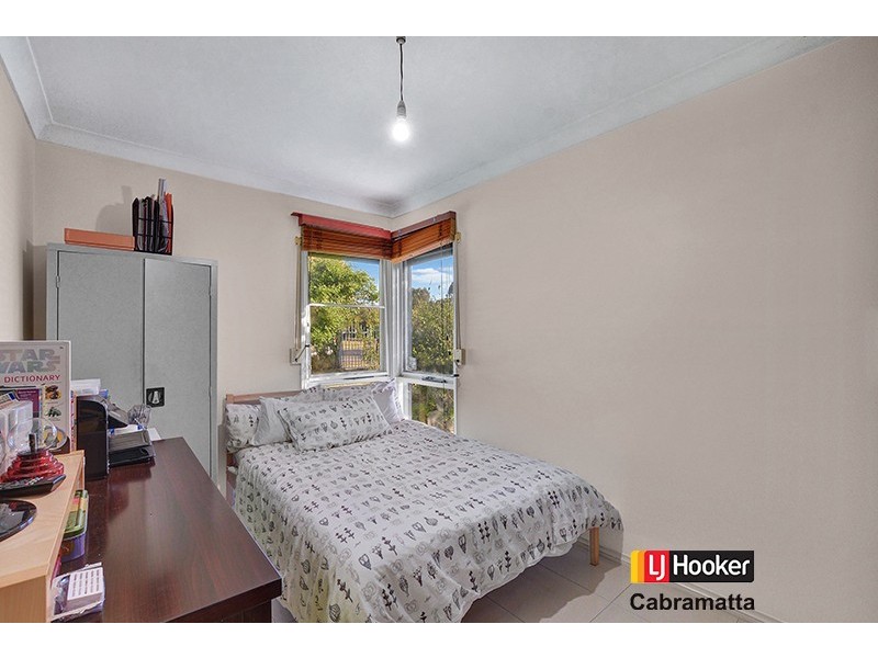 109 Melbourne Road, St Johns Park NSW 2176