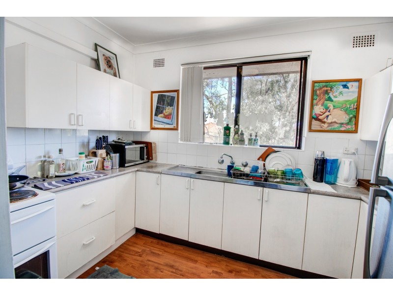 6/32 Remembrance Avenue, Warwick Farm NSW 2170