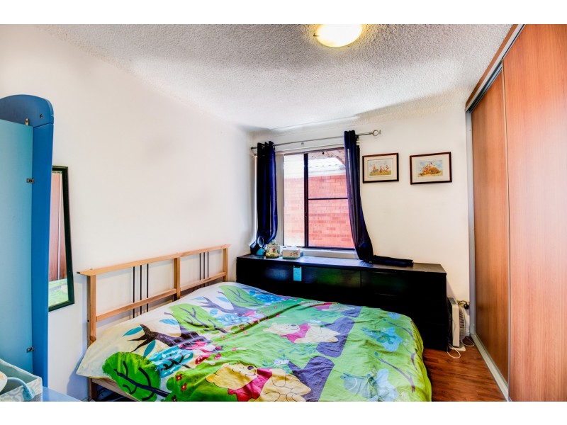 6/32 Remembrance Avenue, Warwick Farm NSW 2170