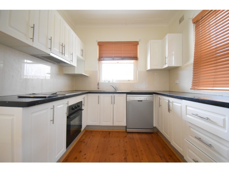 104 Lane Cove Road, Ryde NSW 2112