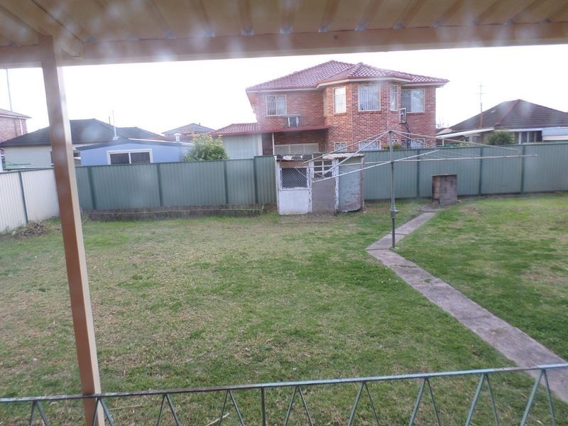 Canley Heights NSW 2166
