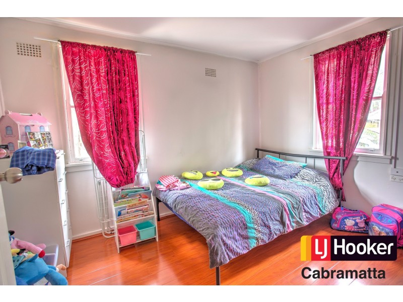 10 Lomani Street, Busby NSW 2168