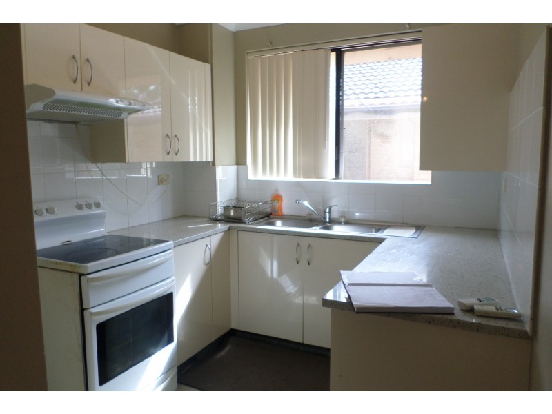 23/142 Moore Street, Liverpool NSW 2170