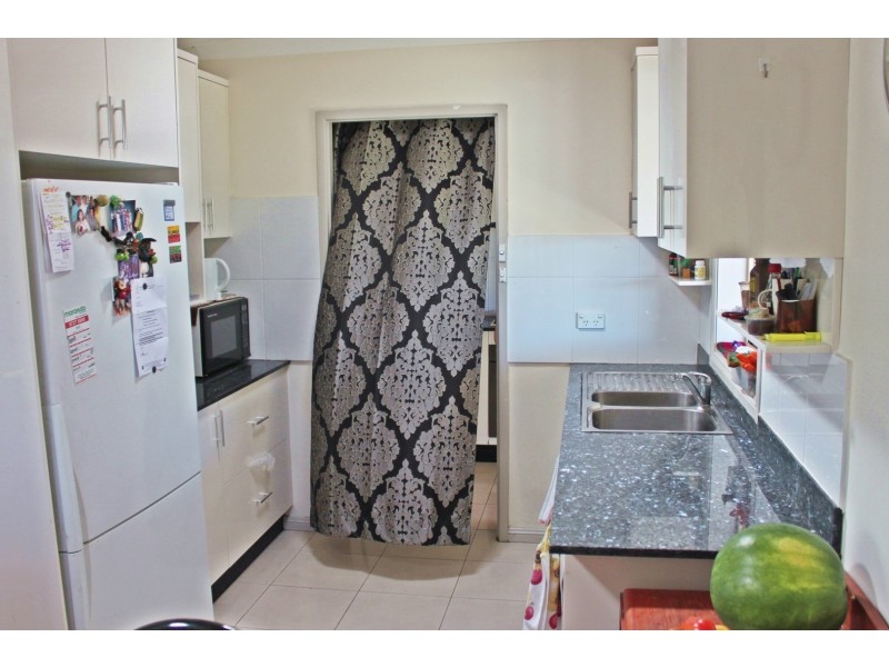 6 Selwyn Place, Fairfield West NSW 2165