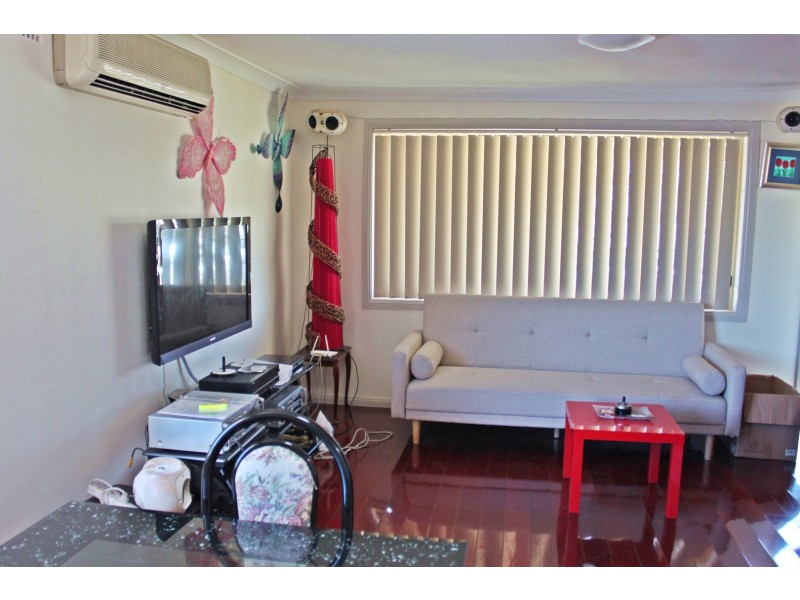 6 Selwyn Place, Fairfield West NSW 2165