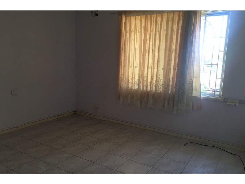 11 Satara Avenue, Cabramatta NSW 2166