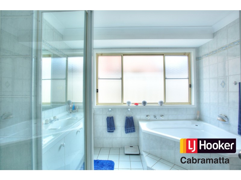 1 Clipper Close, Chipping Norton NSW 2170