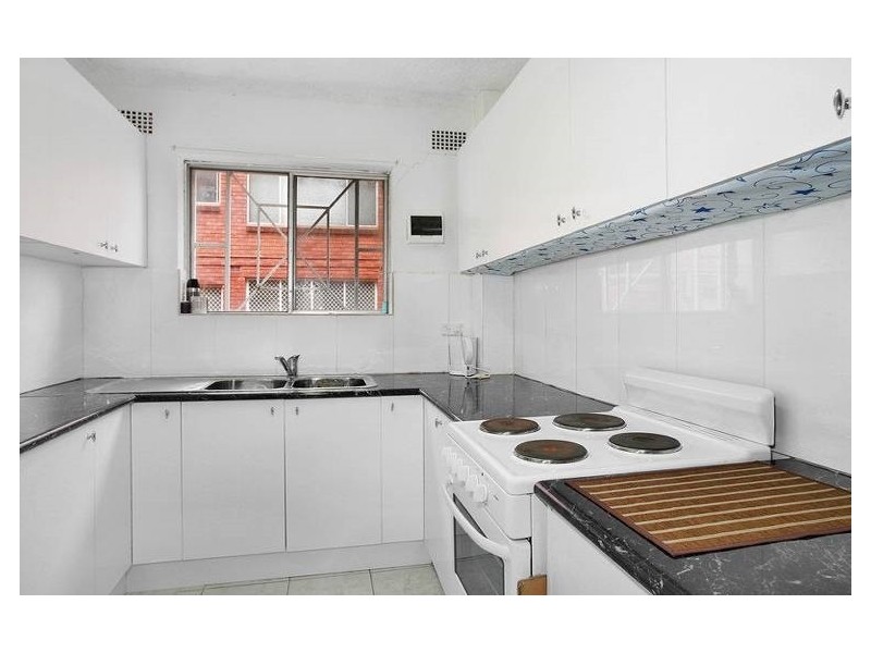 4/8 Calliope Street, Guildford NSW 2161