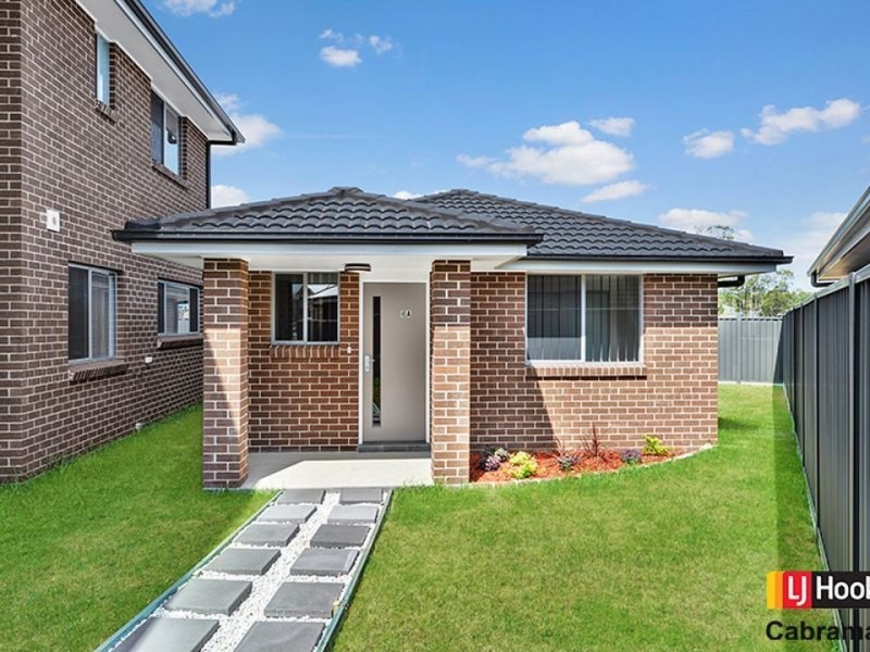 4 Flume Street, Denham Court NSW 2565