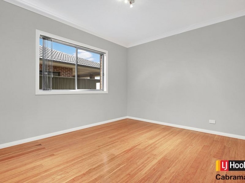 4 Flume Street, Denham Court NSW 2565