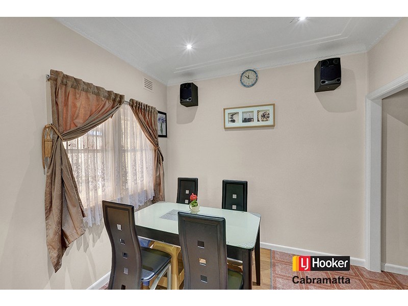 2 Cook Avenue, Canley Vale NSW 2166