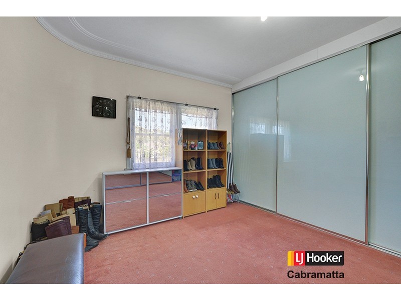 2 Cook Avenue, Canley Vale NSW 2166