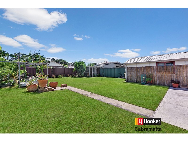 2 Cook Avenue, Canley Vale NSW 2166