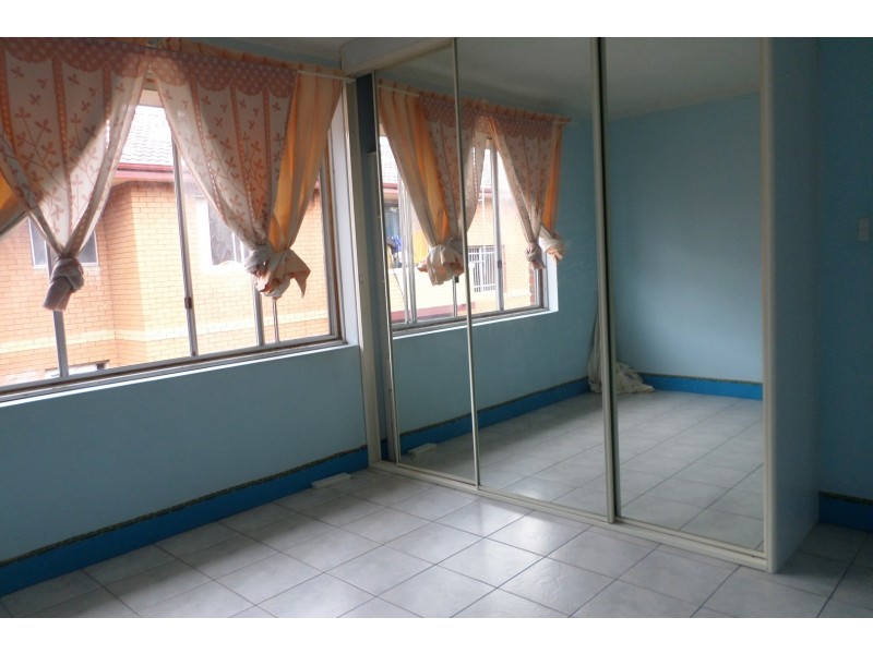 12/62 Cumberland Street, Cabramatta NSW 2166