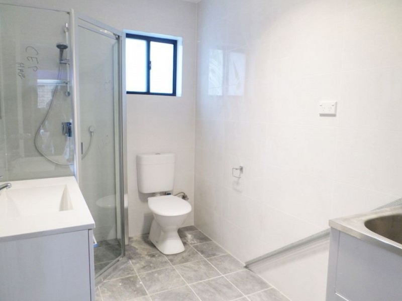 42A Allambie Road, Edensor Park NSW 2176