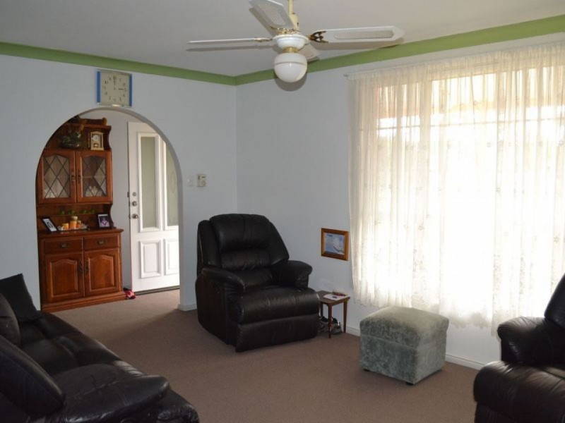 1/137 Edensor Road, Edensor Park NSW 2176