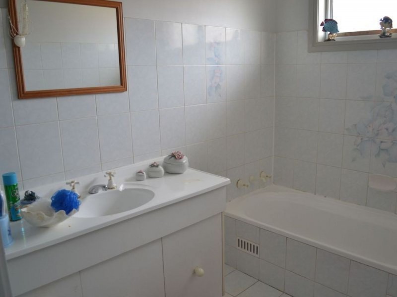 1/137 Edensor Road, Edensor Park NSW 2176