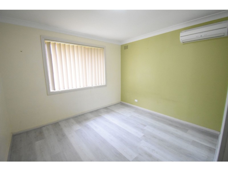 6 Selwyn Place, Fairfield West NSW 2165