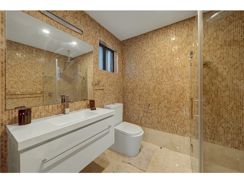 10 Lansbury Street, Edensor Park NSW 2176