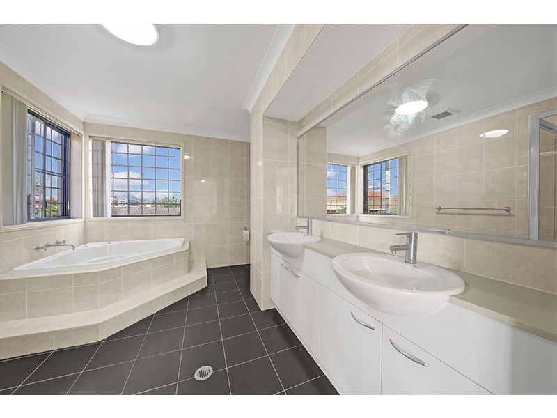 75 The Avenue, Canley Vale NSW 2166