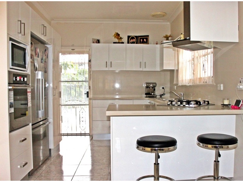 Canley Heights NSW 2166