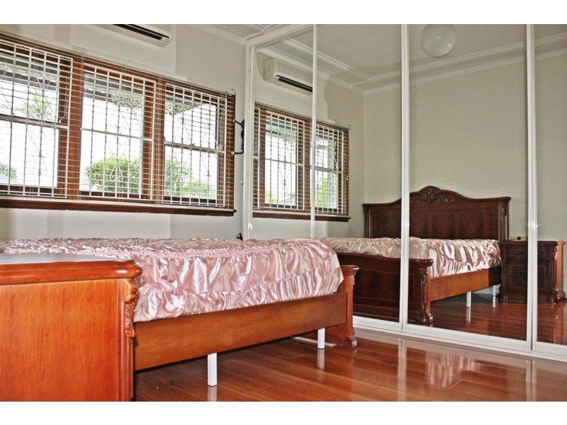 Canley Heights NSW 2166