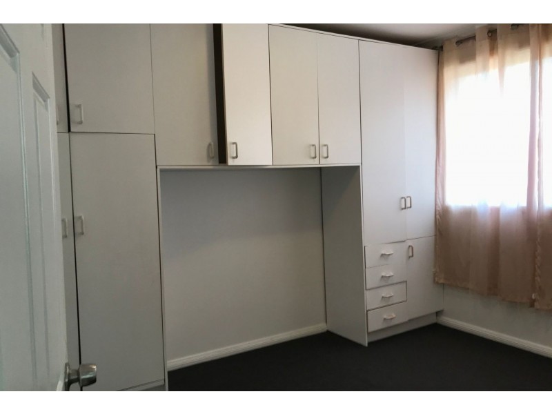 1/73 The Avenue, Canley Vale NSW 2166