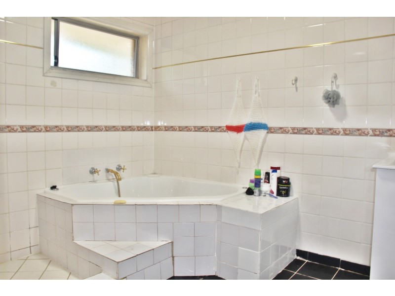 54 Eyre Street, Smithfield NSW 2164