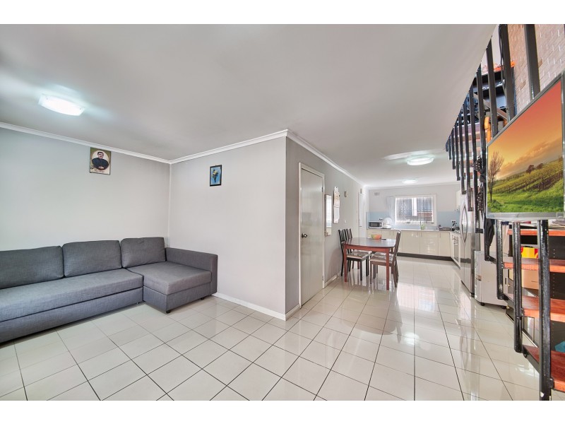4/9 Gilbert Street, Cabramatta NSW 2166