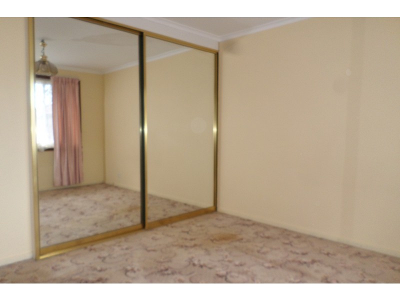 10 Richmond Crescent, Campbelltown NSW 2560