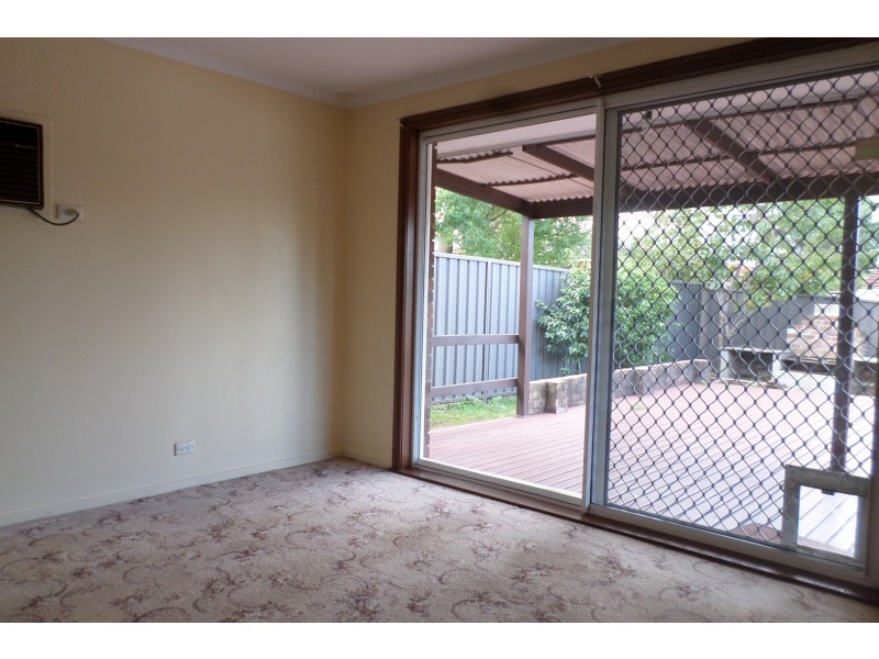 10 Richmond Crescent, Campbelltown NSW 2560