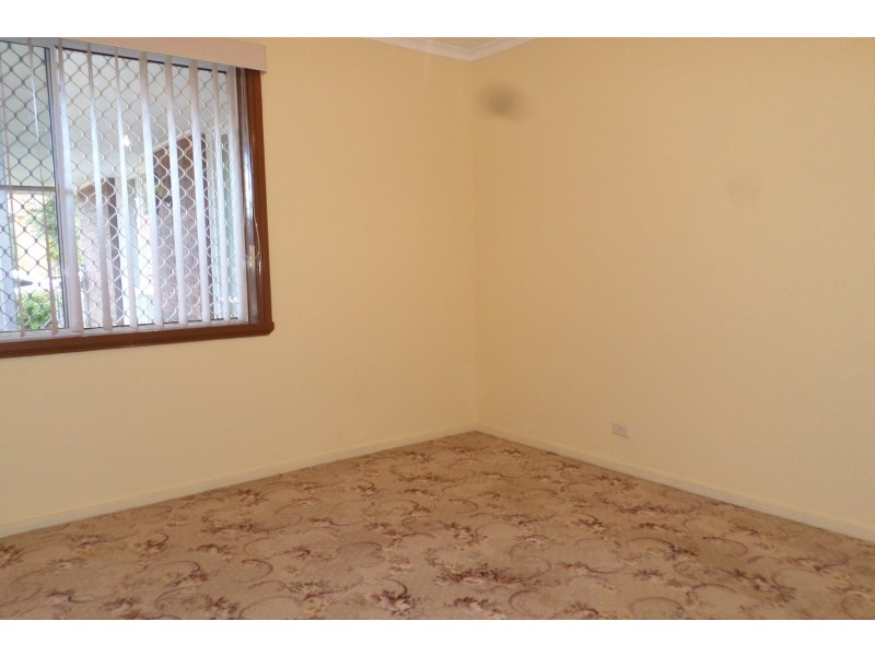 10 Richmond Crescent, Campbelltown NSW 2560