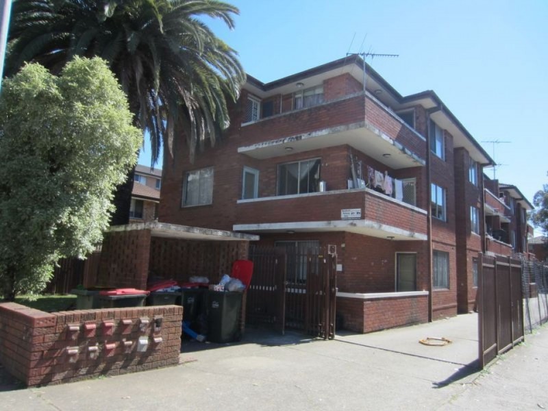 1/21 Hughes Street, Cabramatta NSW 2166