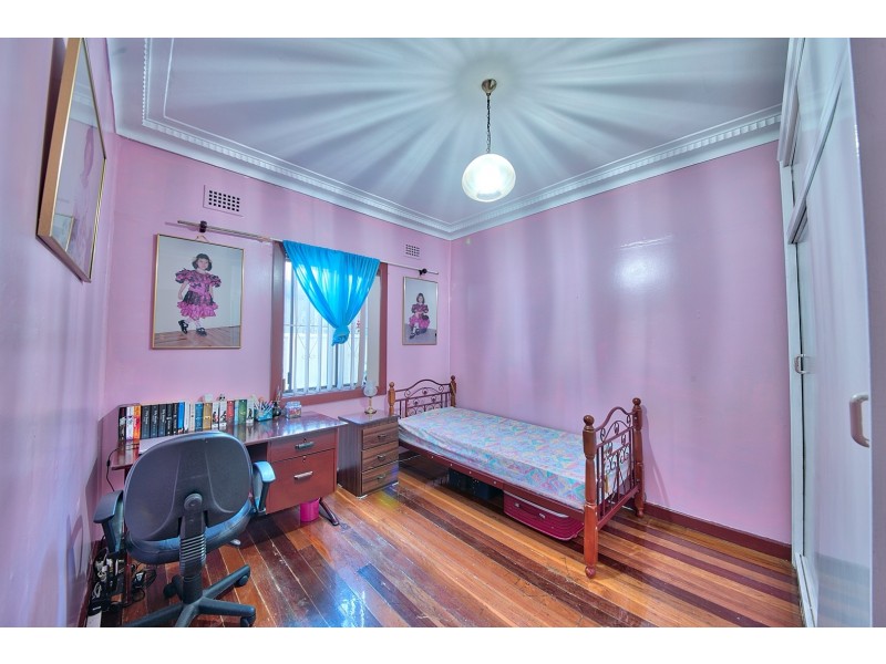 51 Earl Street, Canley Heights NSW 2166